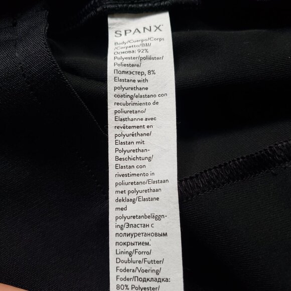 Spanx Leather Like Flare Leg Stretch Pull On Luxe Black Pants - Picture 16 of 16